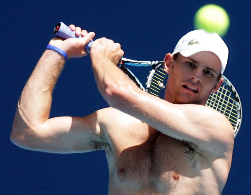 A shirtless Andy Roddick looking so hot and sexy on the court
