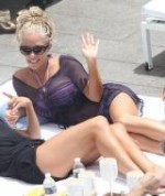 celebrity-reality-nude-kendra-wilkinson celebrity-reality-nude-kendra-wilkinson